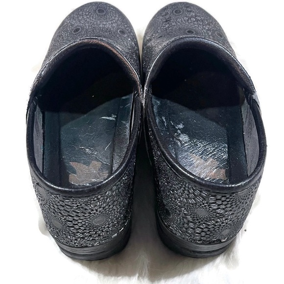 Dansko Black Embossed Leather Professional Clogs - Picture 3 of 11